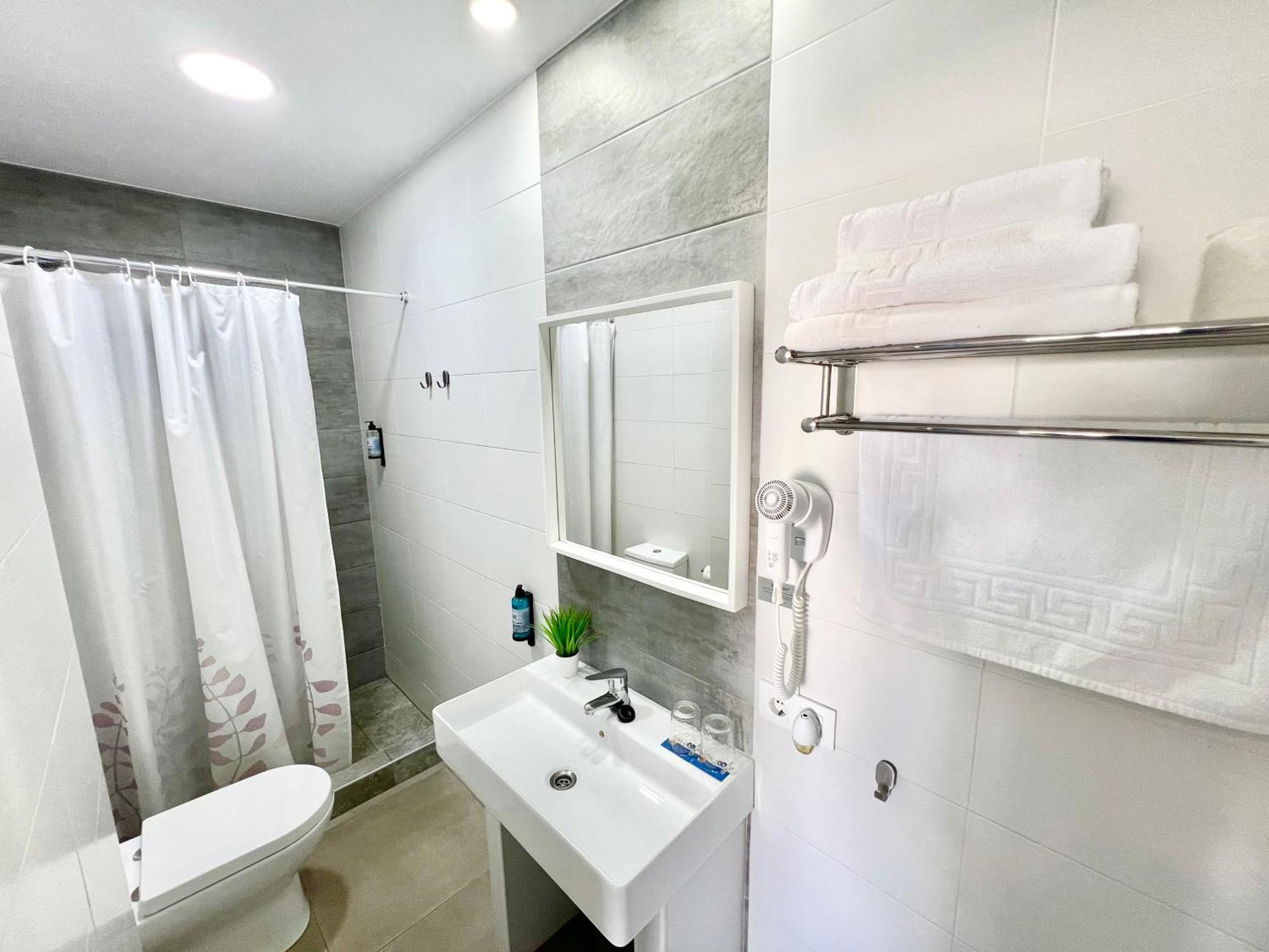 Dori Rooms Hostal 타리파 외부 사진