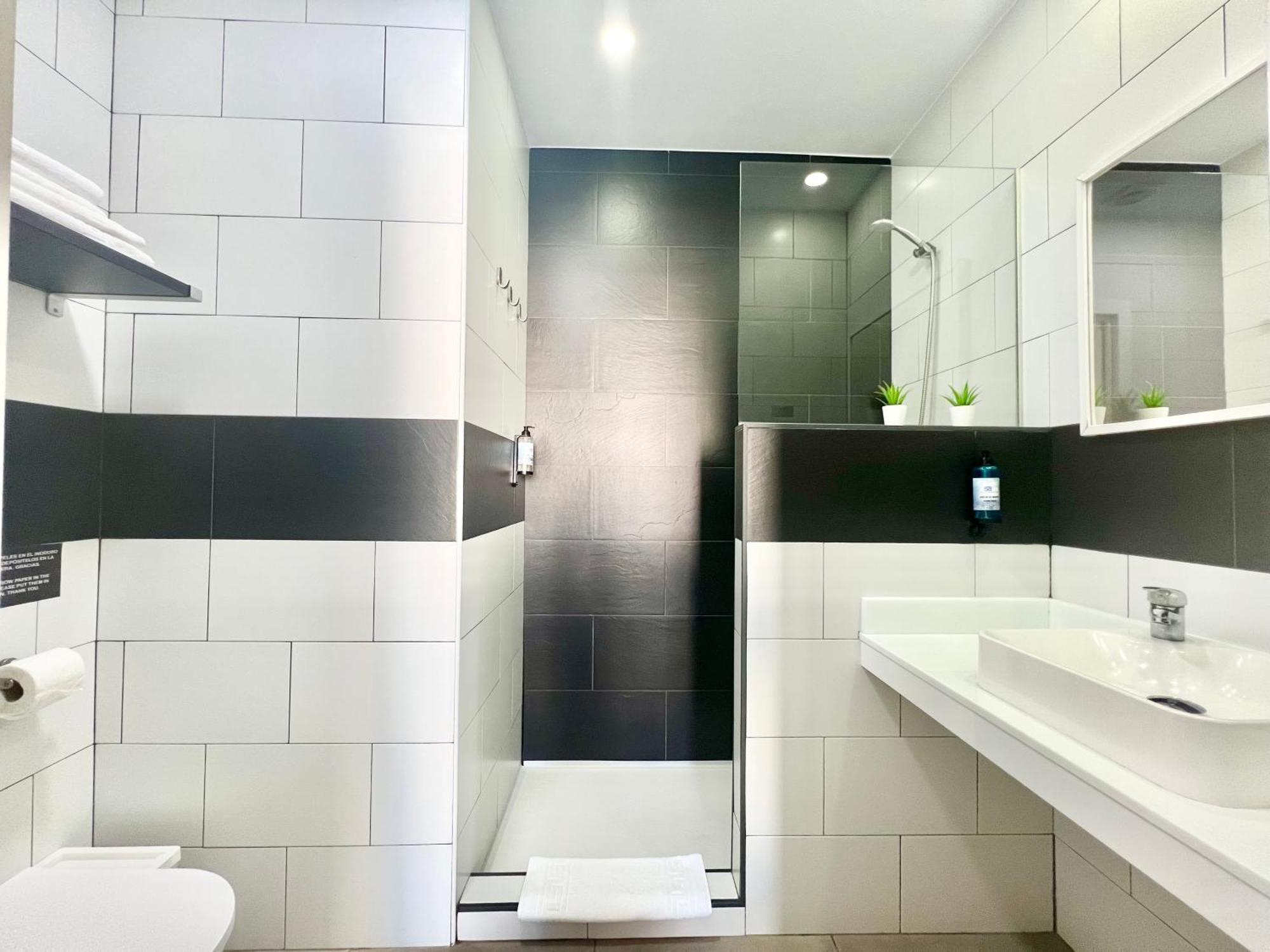 Dori Rooms Hostal 타리파 외부 사진